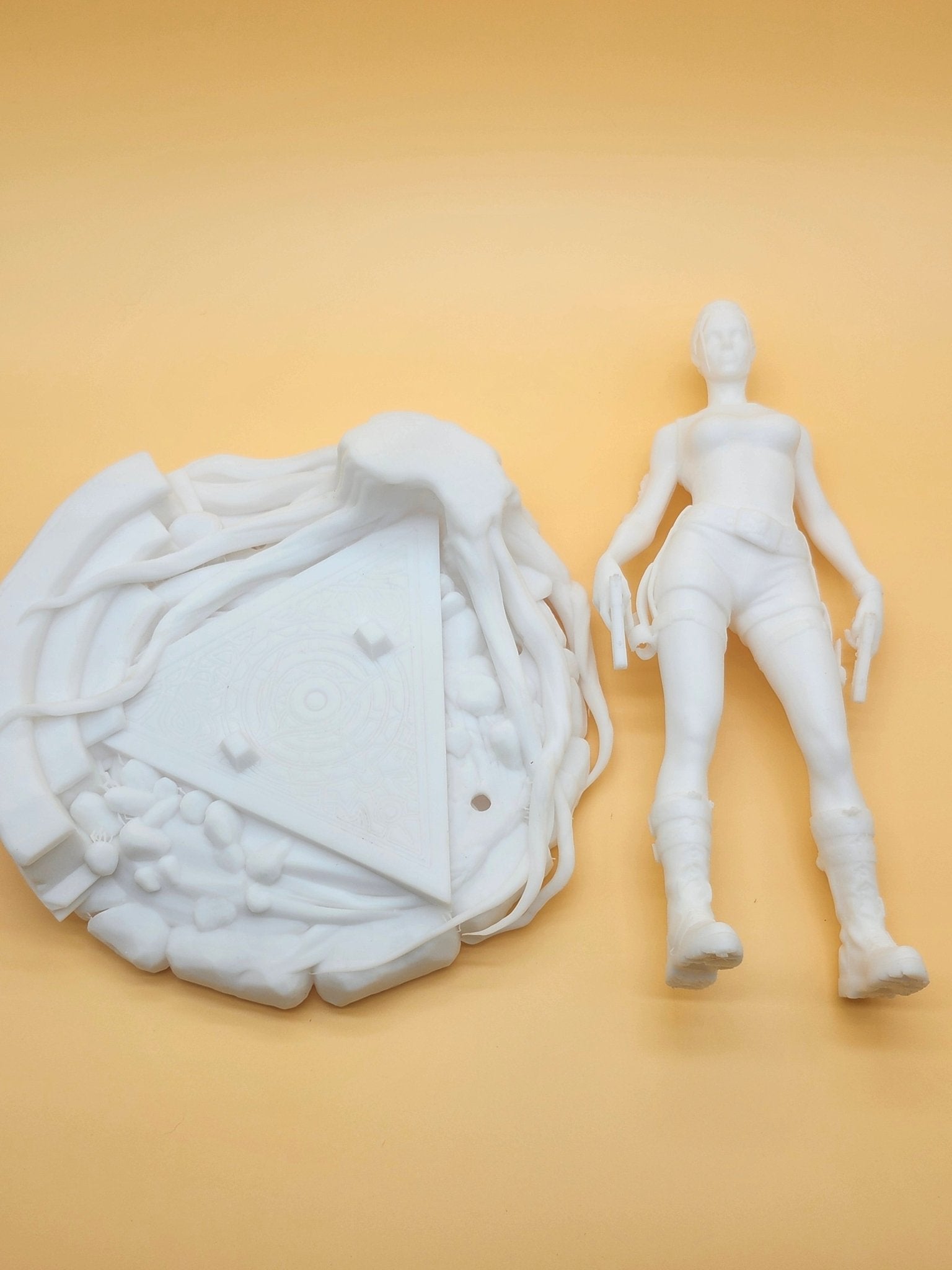 Lara Croft Tomb Raider (Angelina Jolie) 3D Resin Model Kit - 3D Fantasy Models