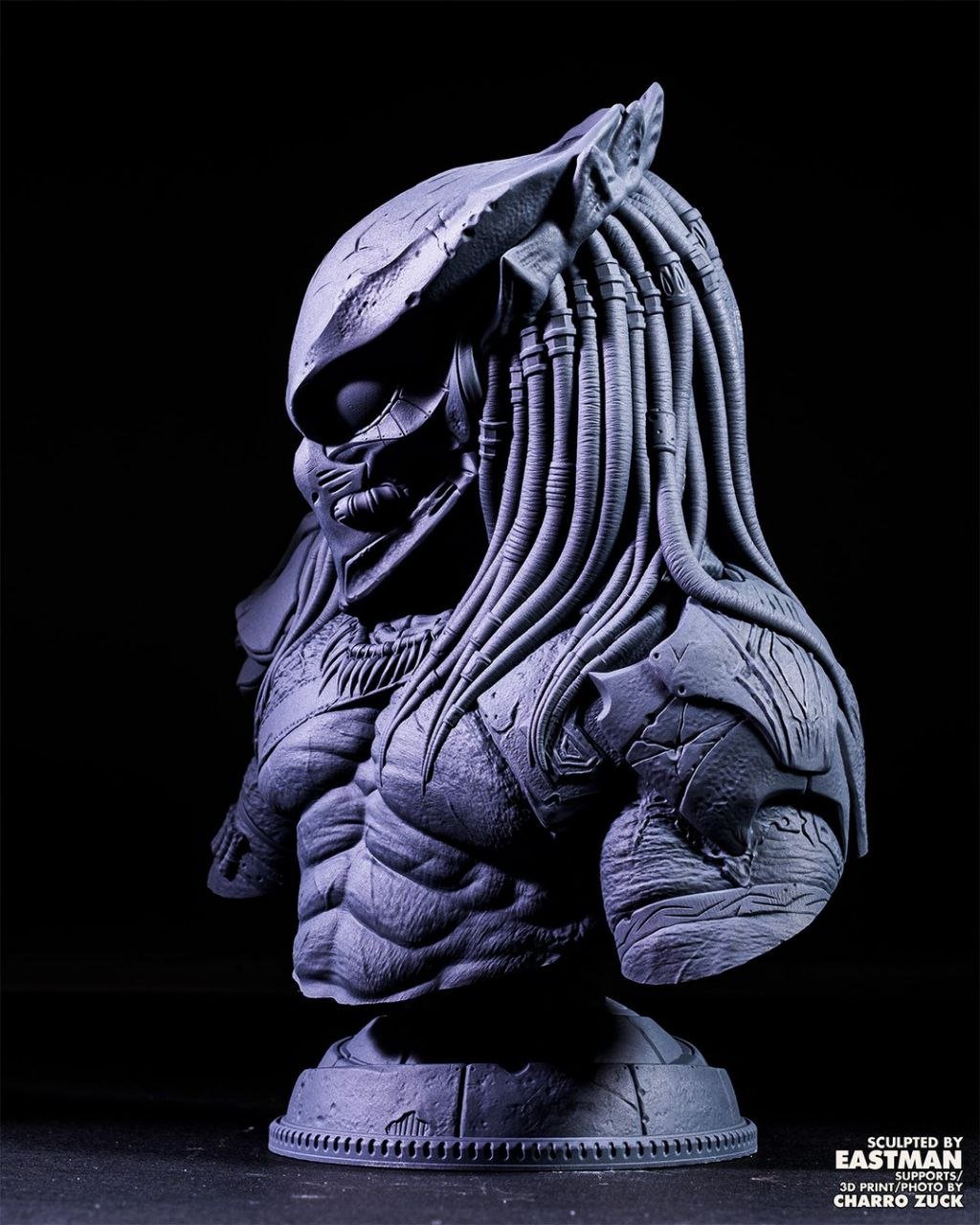 Predator Bust 3d Printed Resin Model - 3D Fantasy Models